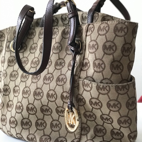 MK monogram bag - Picture 2 of 5